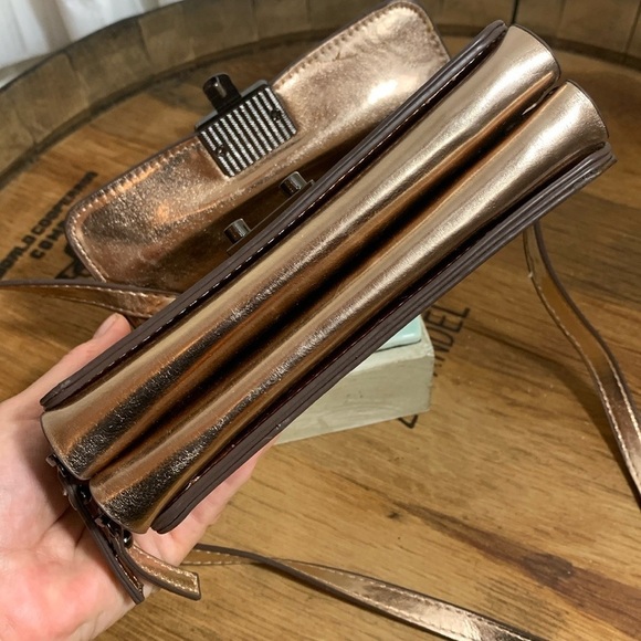 Sondra Roberts | Rose Gold Faux Leather Crossbody Wristlet Clutch Zip Around Bag - Picture 15 of 17